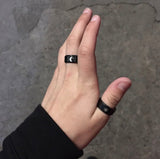 Aligned Black